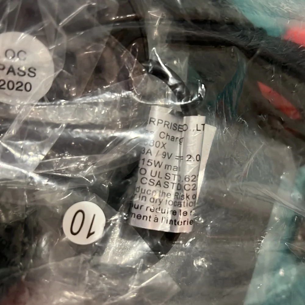 Wireless phone charger new sealed